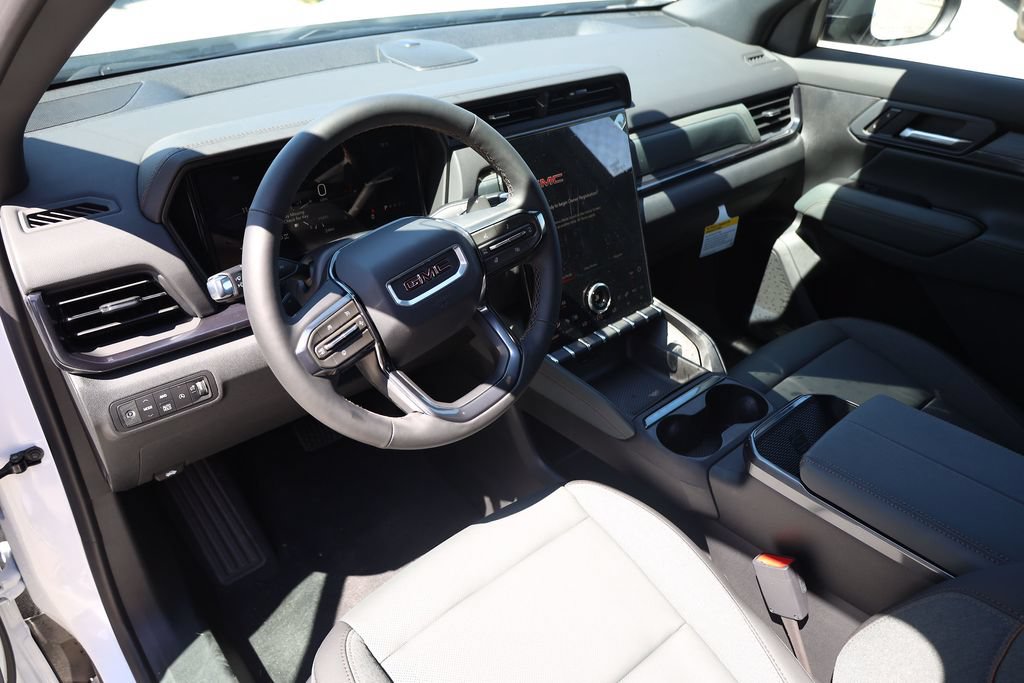 New 2027 GMC Terrain AT4 w/ Convenience Package III AWD/4WD image 12