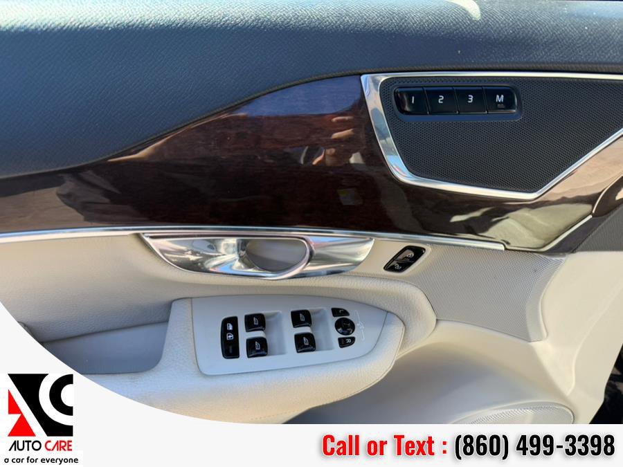 Used 2016 Volvo XC90 T6 Momentum w/ Momentum Plus Package image 22
