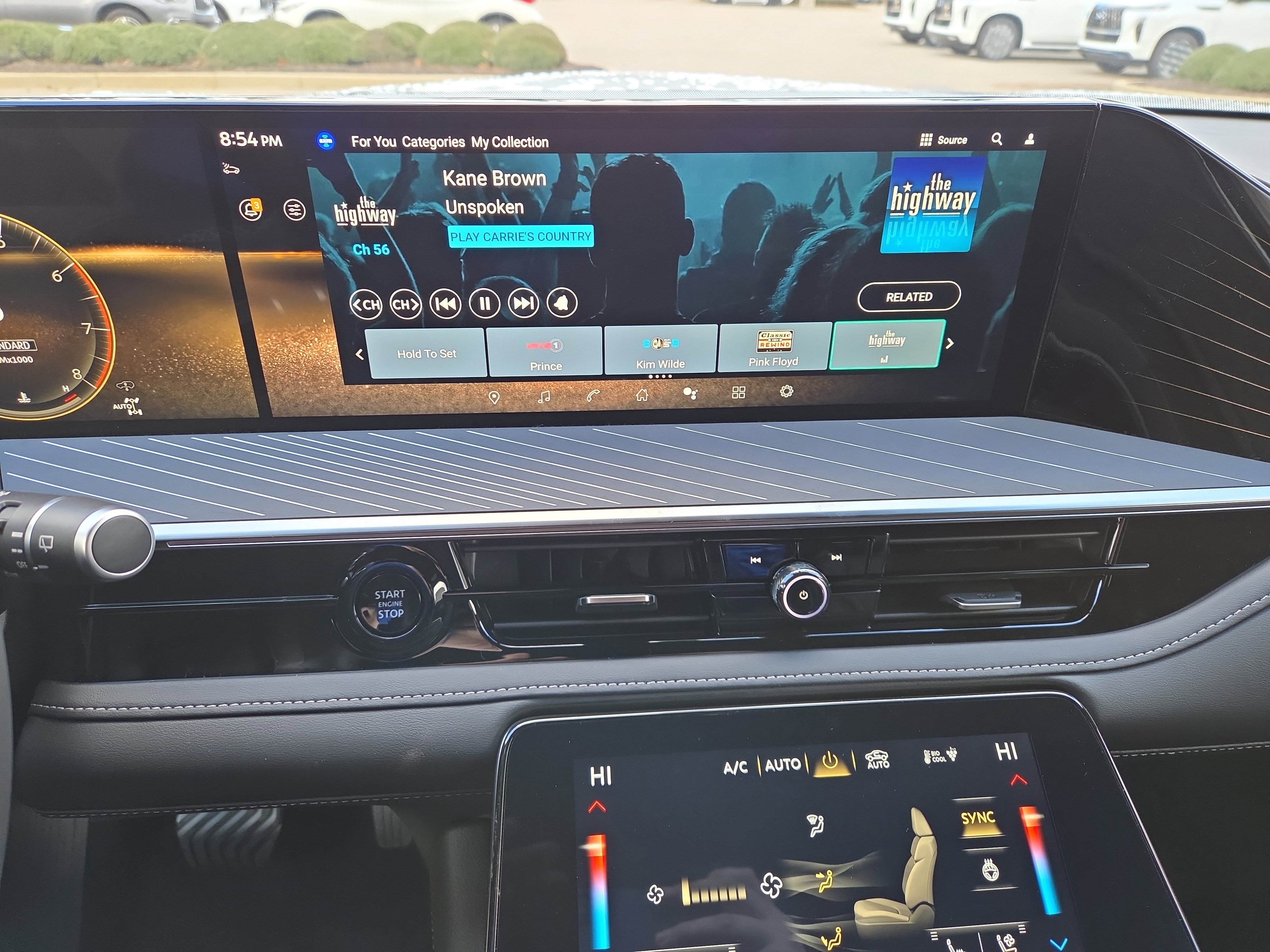 New 2026 INFINITI QX80 Autograph w/ Premium Cargo Package image 11