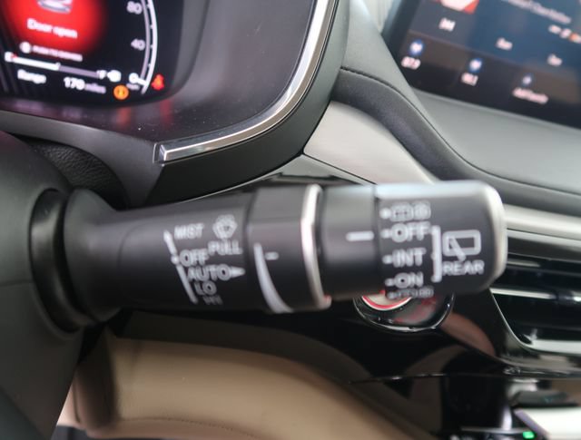 Used 2022 Acura MDX w/ Technology Package FWD image 18