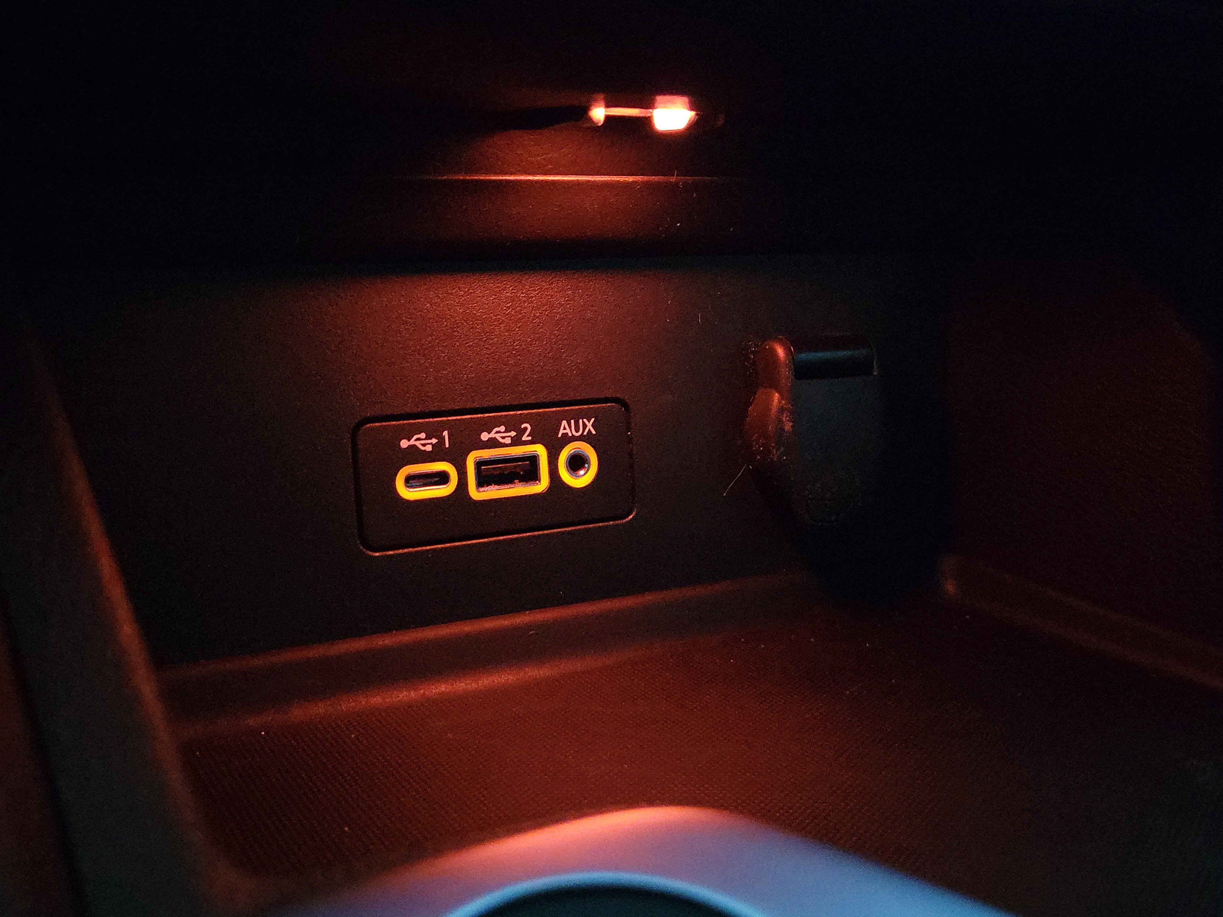 Used 2023 Nissan Sentra SV w/ All-Weather Package FWD image 31