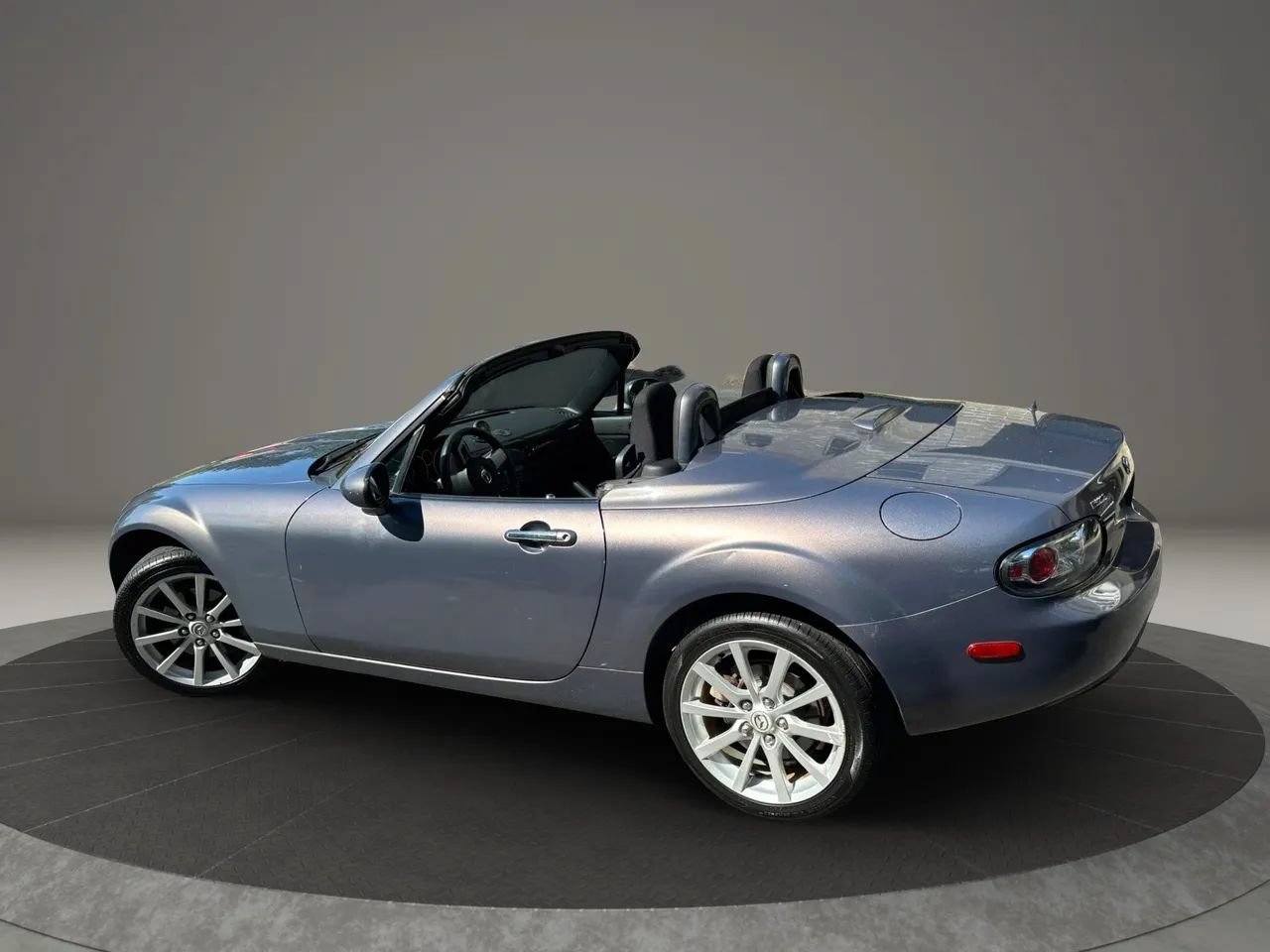 Used 2007 MAZDA MX-5 Miata Touring w/ Suspension Pkg RWD image 35