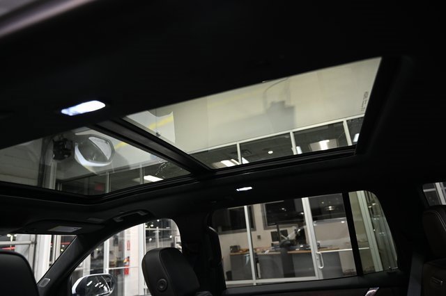 New 2026 GMC Acadia Denali Ultimate w/ LPO, Floor Liner Package image 21