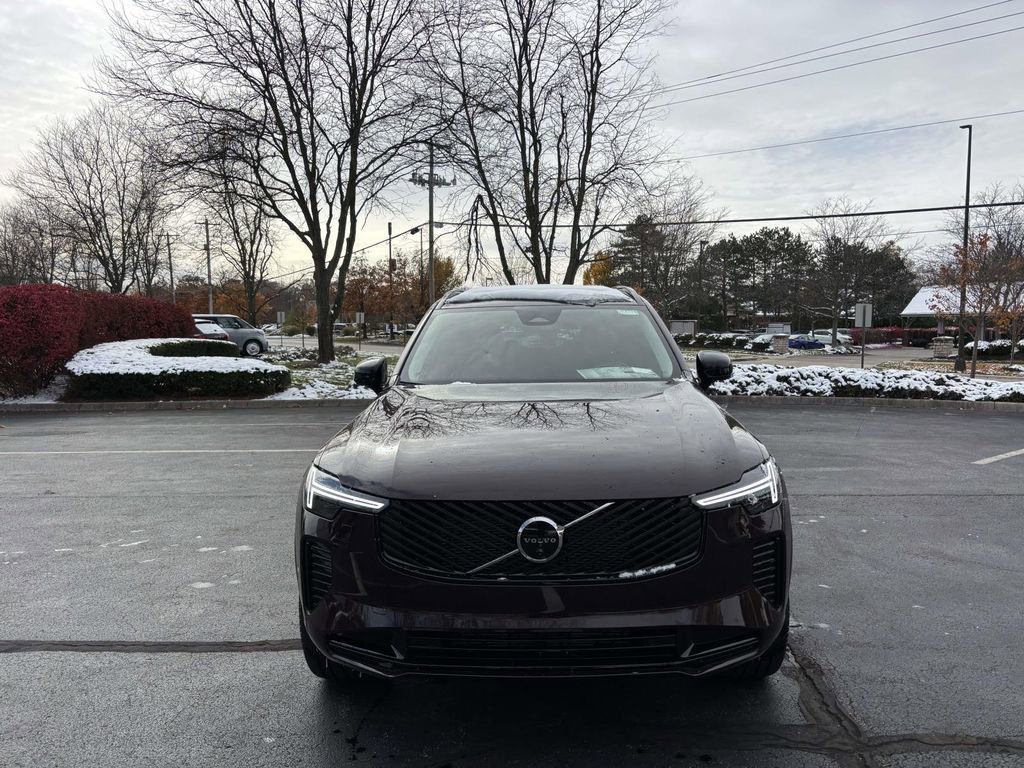New 2026 Volvo XC90 B6 Ultra w/ Protection Package Premier image 2