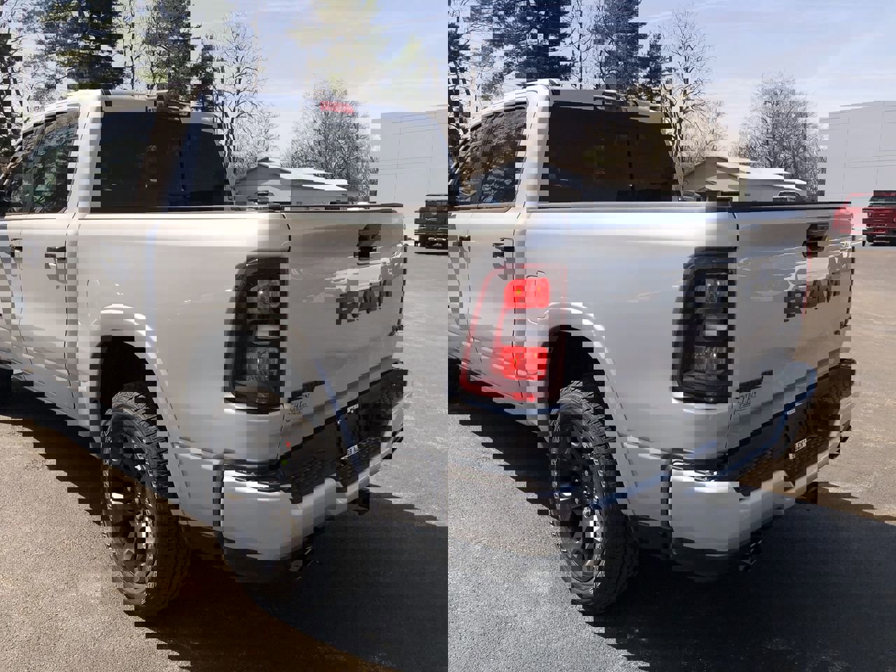 New 2026 RAM 1500 4x4 Crew Cab image 12