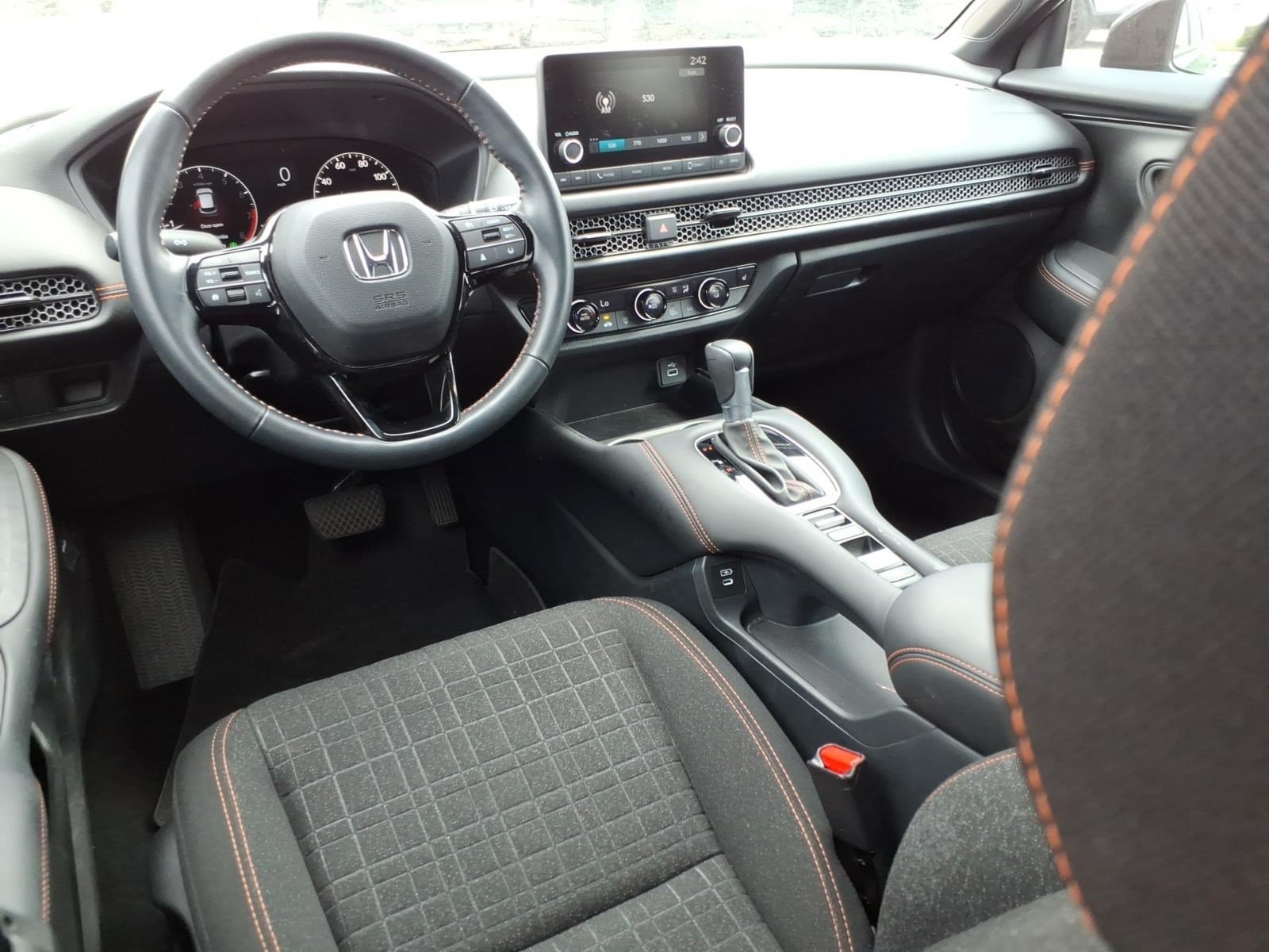Used 2025 Honda HR-V Sport image 26