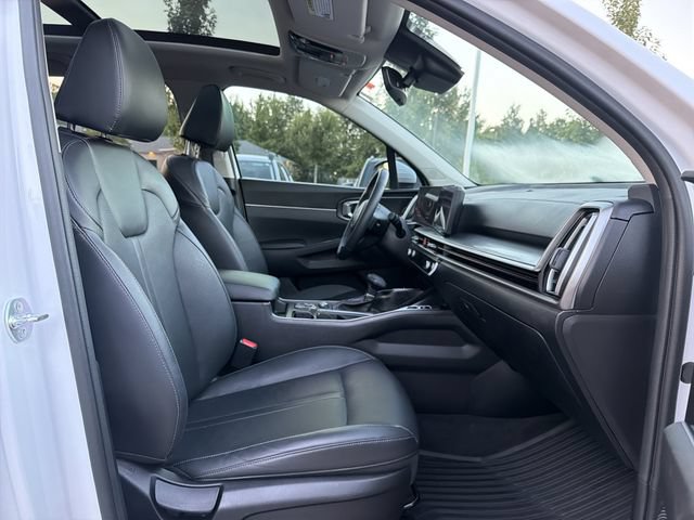 Used 2024 Kia Sorento S w/ Panoramic Sunroof Package FWD image 18