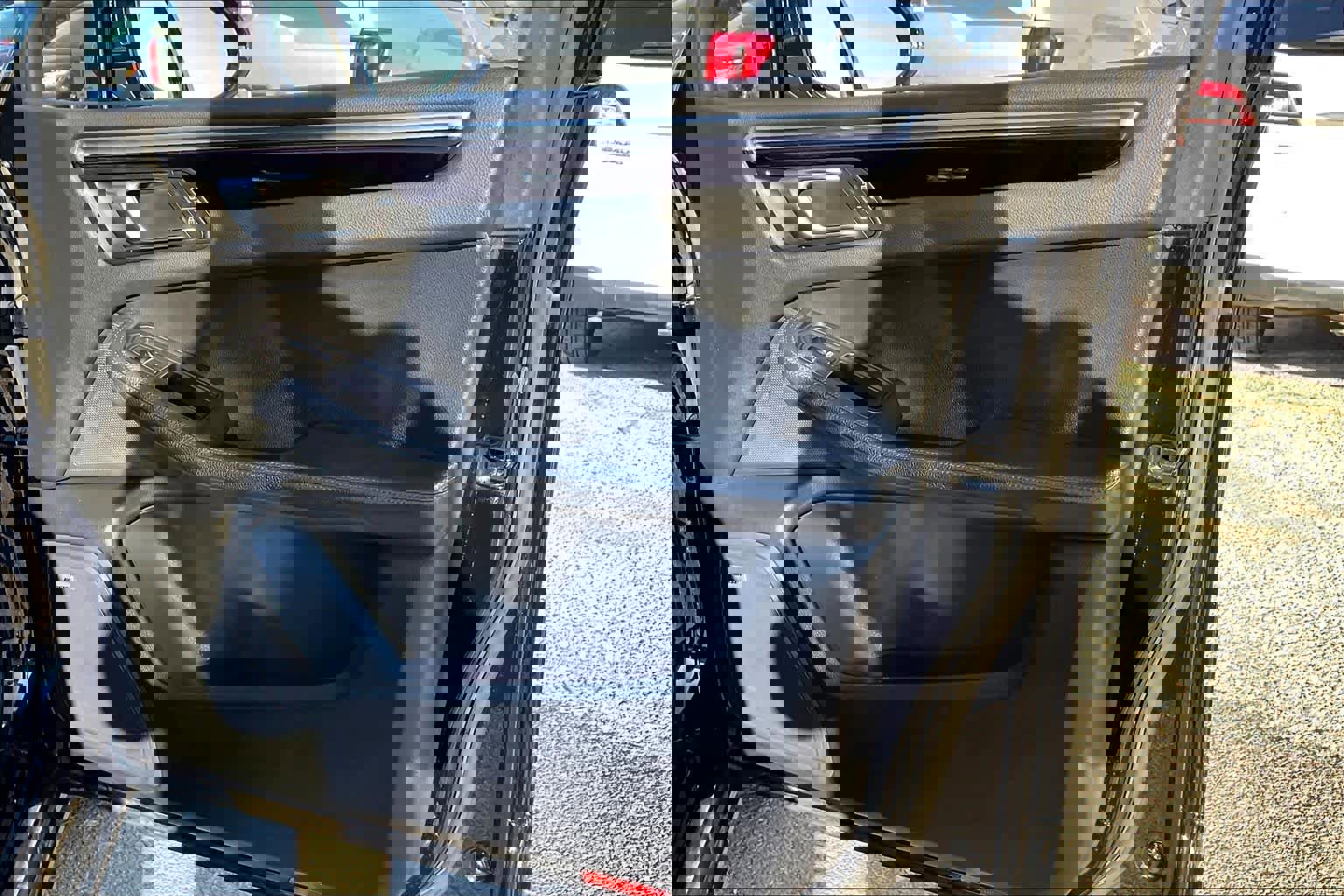 Used 2021 Porsche Macan image 41