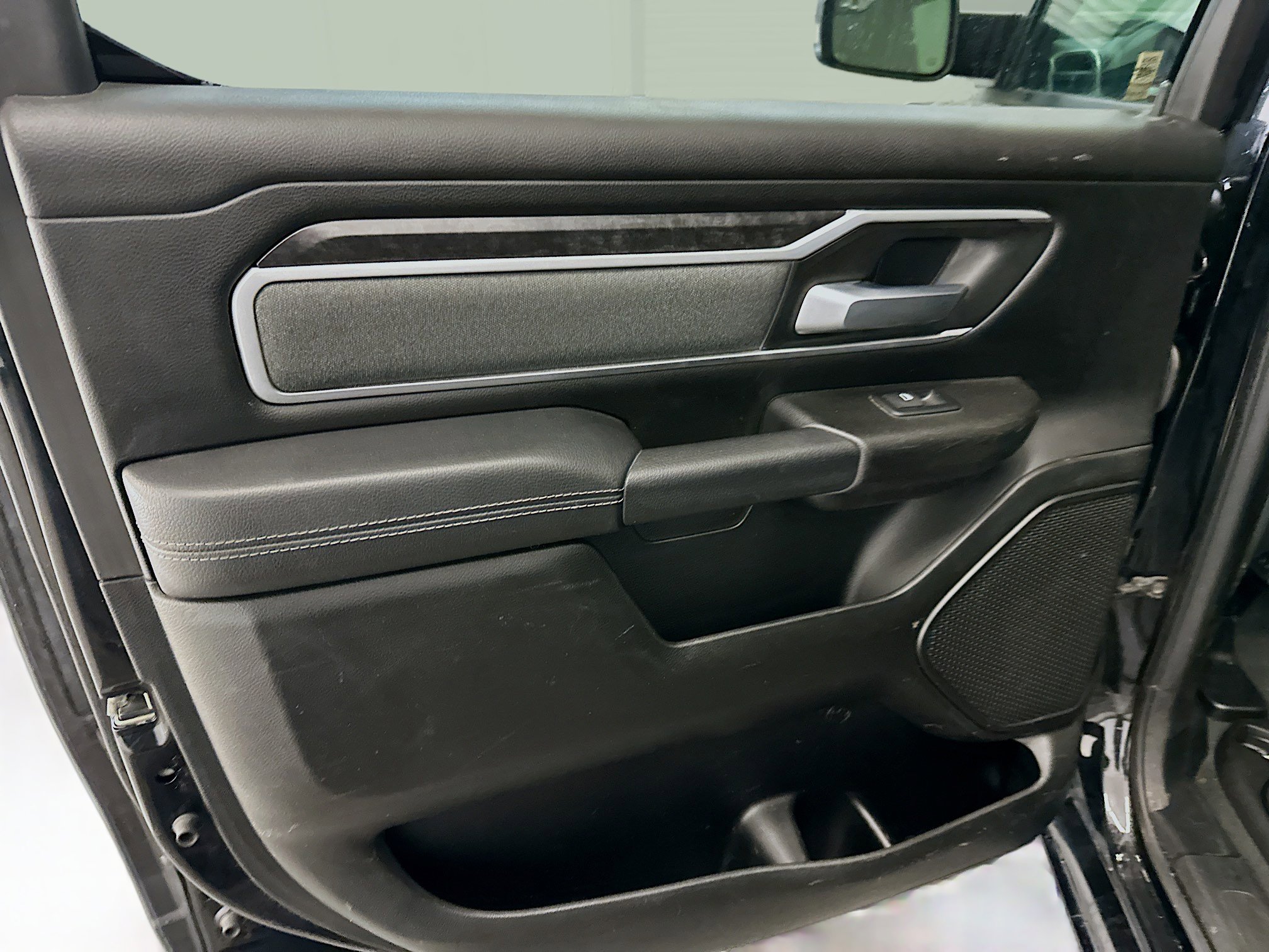 Used 2022 RAM 1500 Big Horn image 26