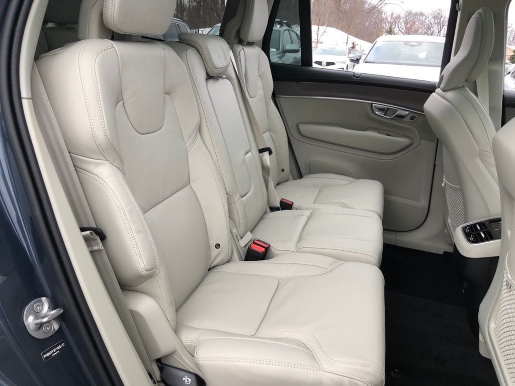 New 2026 Volvo XC90 B6 Ultra w/ Protection Package AWD/4WD image 29
