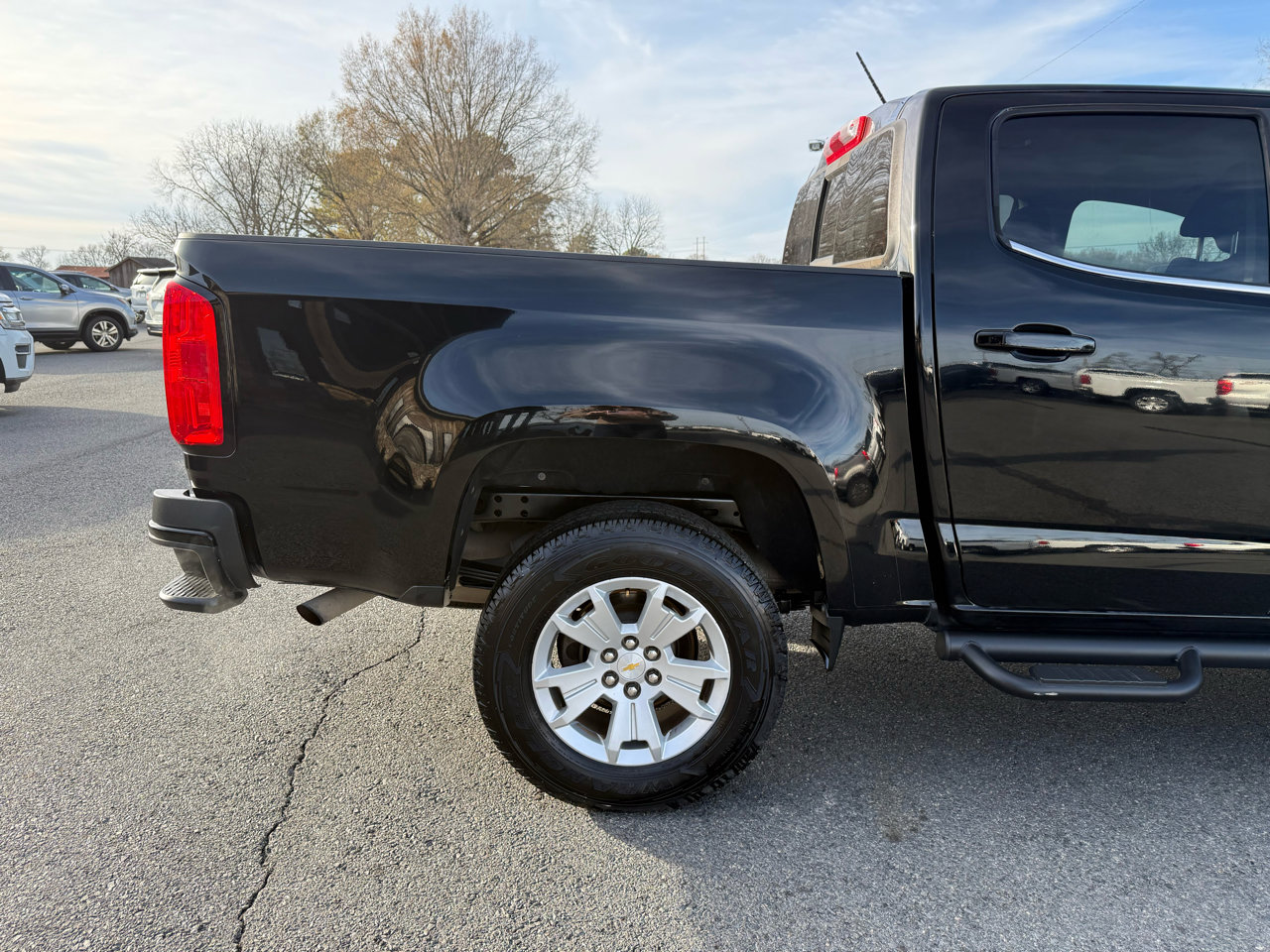 Used 2018 Chevrolet Colorado LT w/ LT Convenience Package image 38