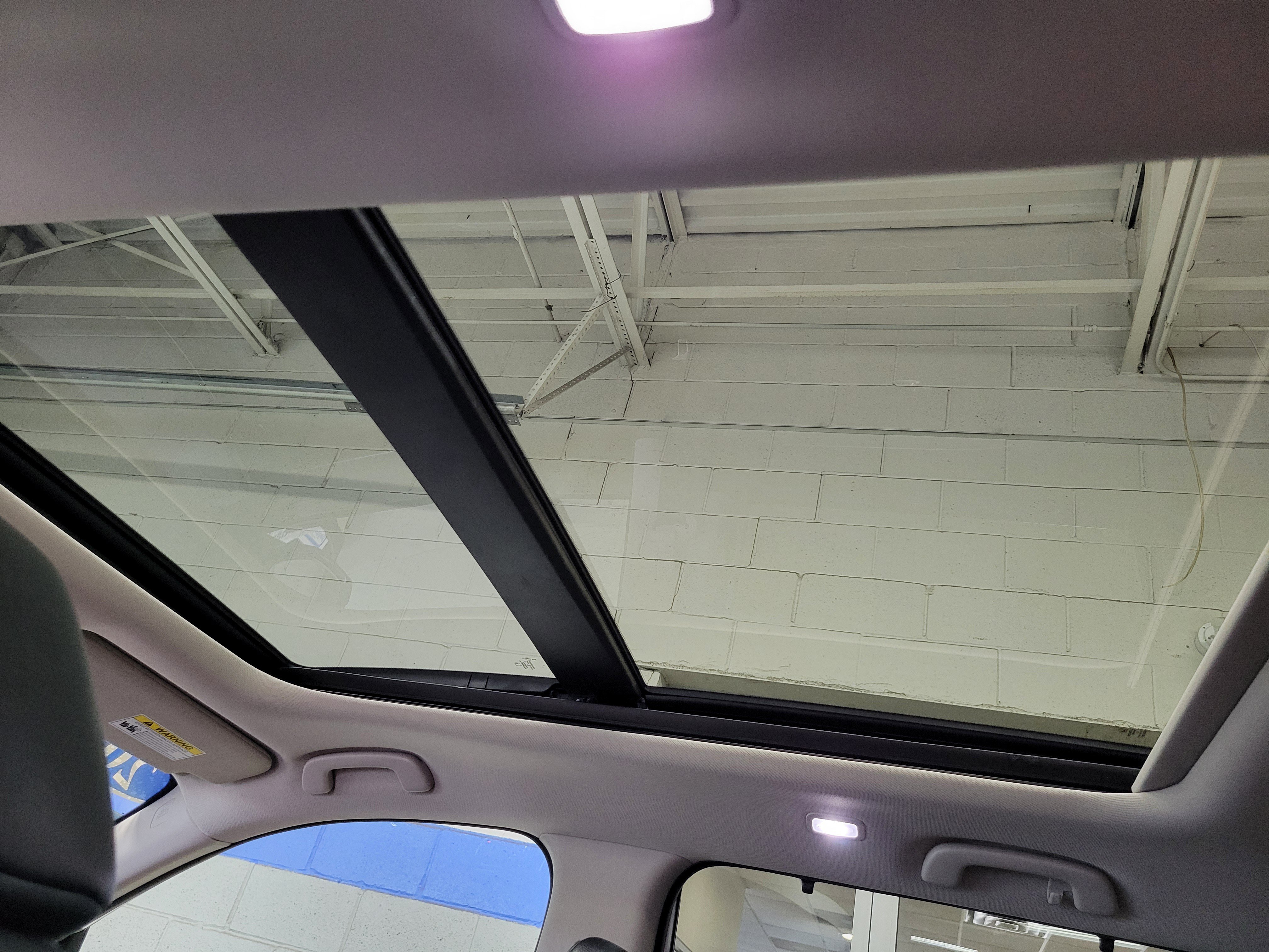 Certified 2025 Honda Pilot Touring image 23
