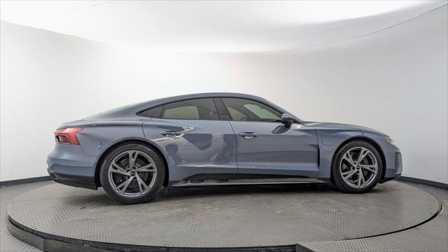 Used 2022 Audi e-tron GT Premium Plus AWD/4WD image 9