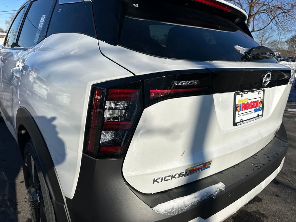 New 2026 Nissan Kicks SR w/ Illumination Package image 33