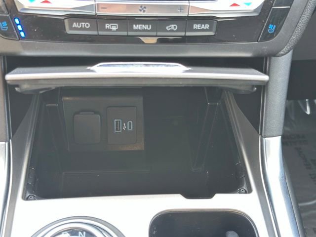 Used 2020 Ford Explorer Limited AWD/4WD image 22