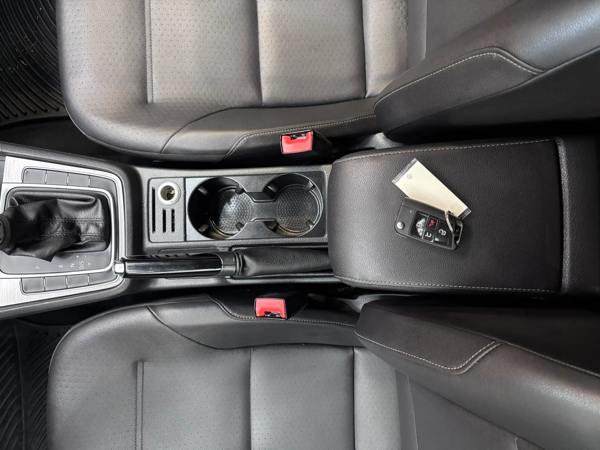 Used 2015 Volkswagen Golf TDI S FWD image 18