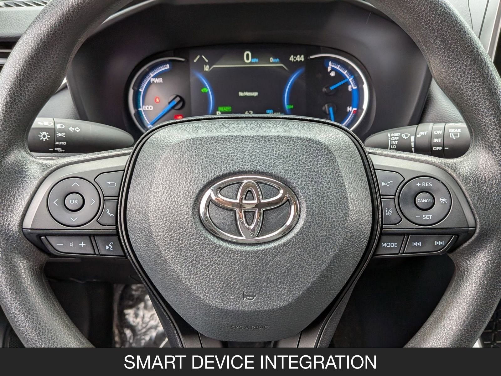 Used 2025 Toyota RAV4 XLE image 13