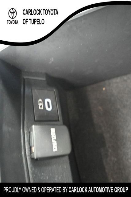 Used 2024 Toyota Corolla LE FWD image 16