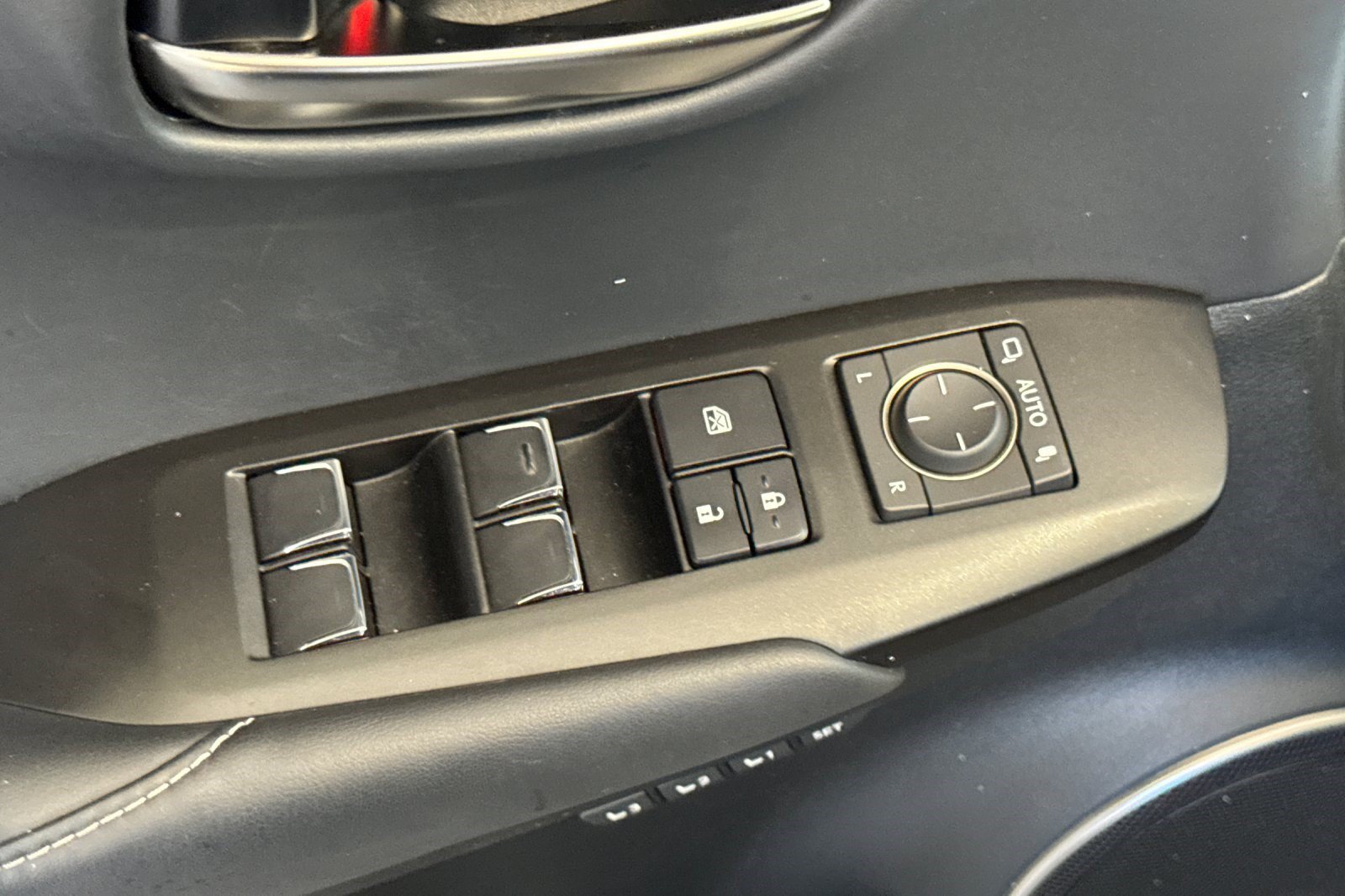 Used 2019 Lexus NX 300 FWD w/ Premium Package image 13
