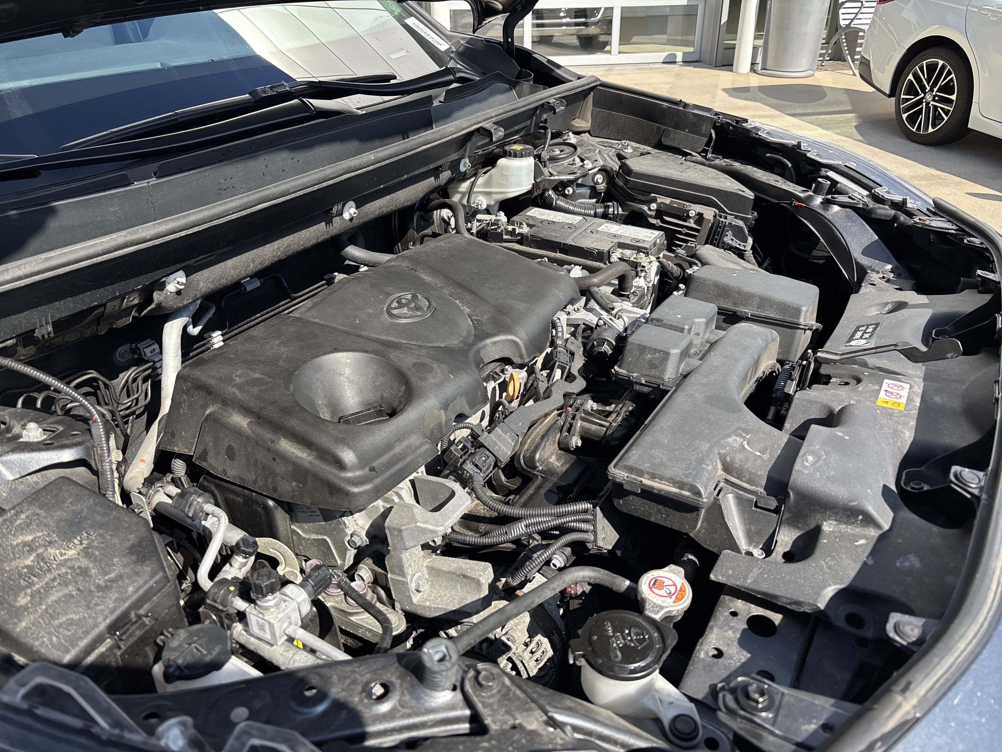 Used 2022 Toyota RAV4 XLE w/ Convenience Package AWD/4WD image 33