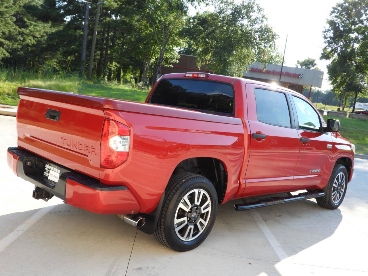 Used 2018 Toyota Tundra CrewMax SR5 w/ TRD Sport Package RWD image 45
