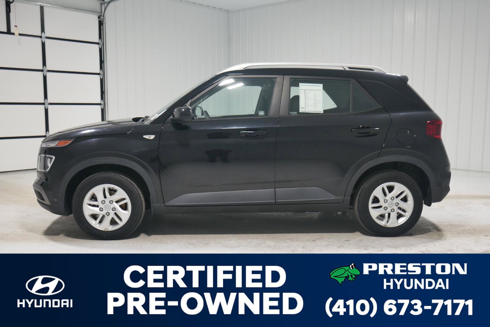 Used 2020 Hyundai Venue SEL image 8