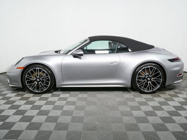 New 2026 Porsche 911 Carrera image 2