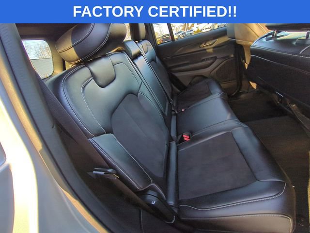 Certified 2024 Jeep Grand Cherokee Altitude image 36