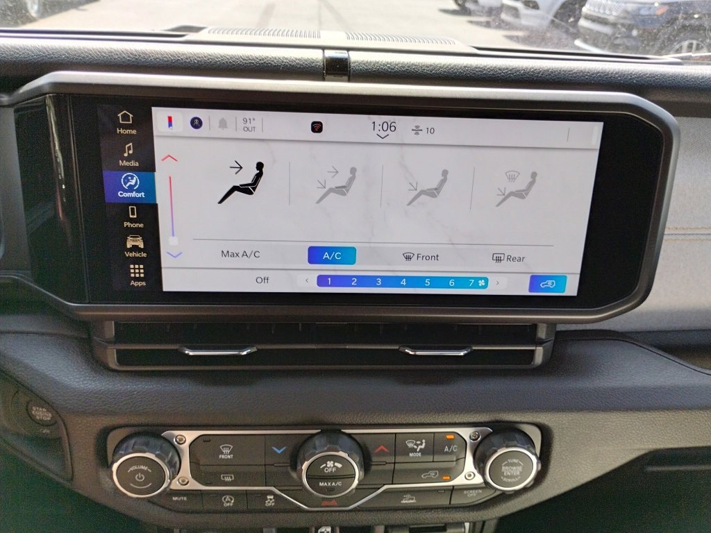 New 2025 Jeep Wrangler Sport S image 24