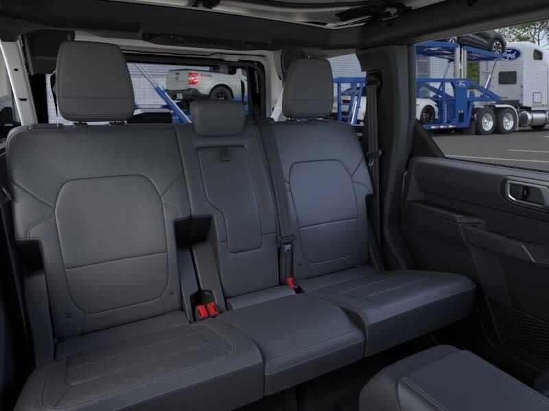 New 2026 Ford Bronco Outer Banks AWD/4WD image 11