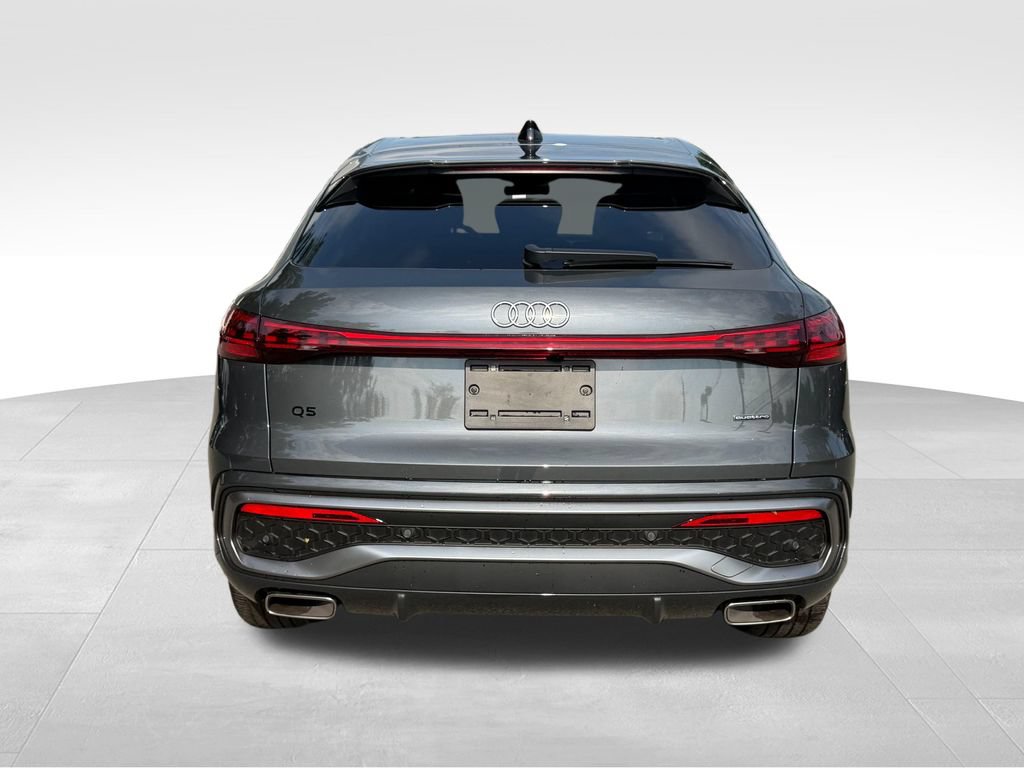 Used 2025 Audi Q5 Premium Plus w/ Premium Plus AWD/4WD image 8