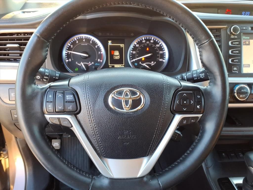Used 2019 Toyota Highlander Limited Platinum image 29