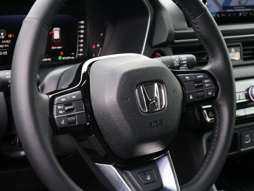 Certified 2025 Honda Pilot Elite image 19