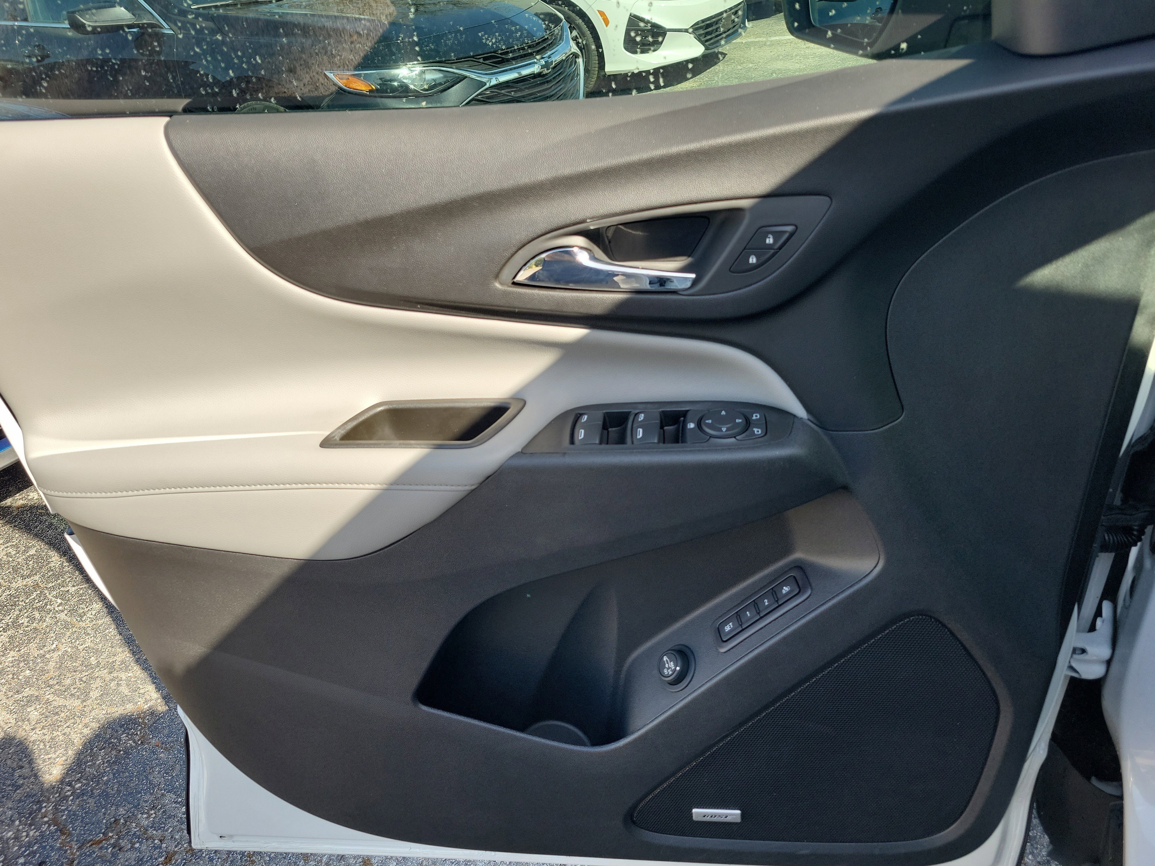 Used 2020 Chevrolet Equinox Premier image 20