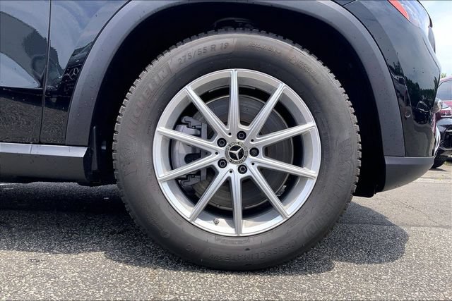 Certified 2025 Mercedes-Benz GLE 450 4MATIC image 9