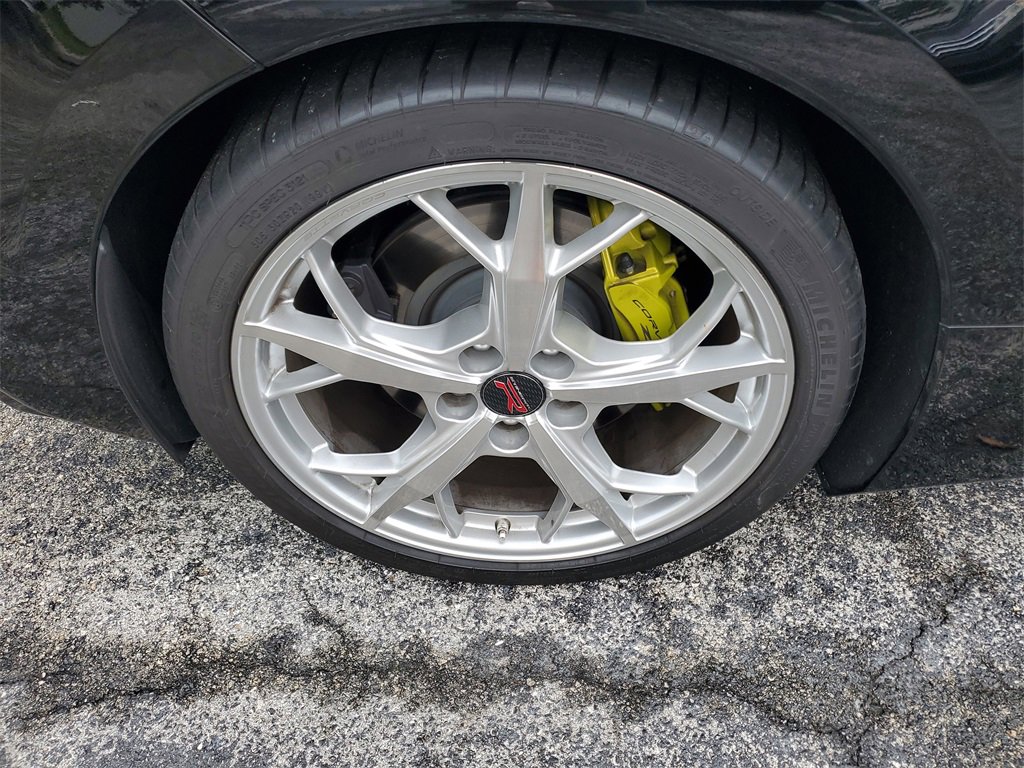 Used 2023 Chevrolet Corvette Stingray Premium Conv w/ Z51 Performance Package image 6