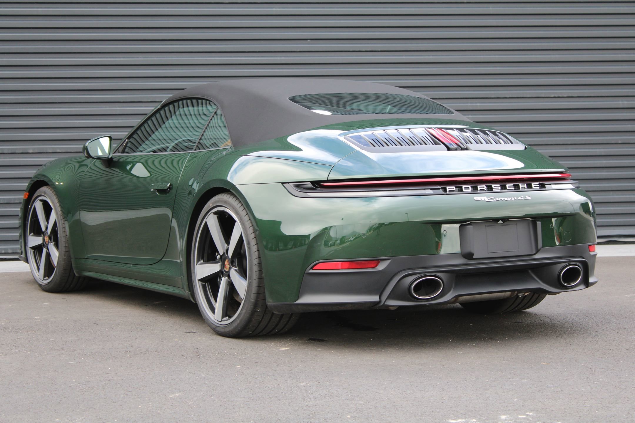 New 2026 Porsche 911 Carrera 4S image 3