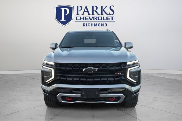 Certified 2025 Chevrolet Suburban Z71 AWD/4WD image 2