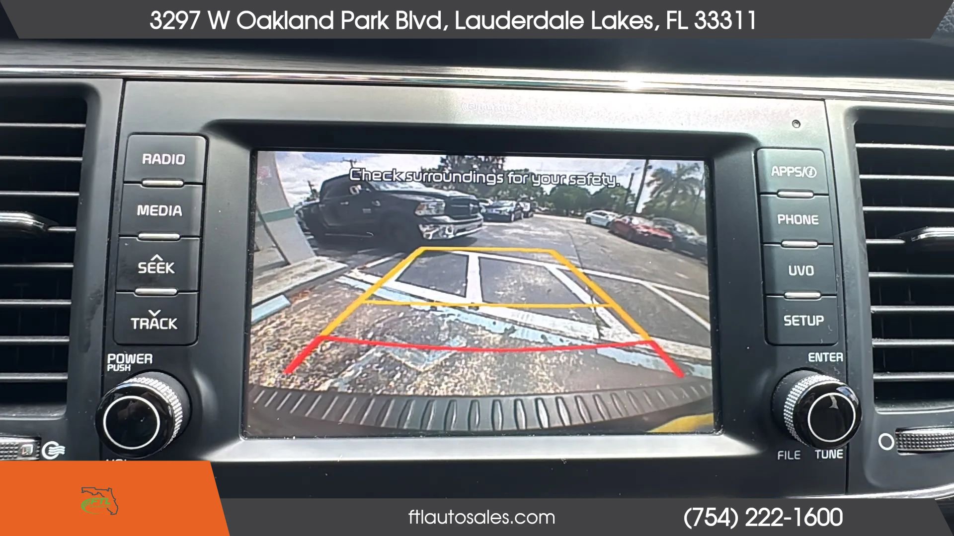 Used 2017 Kia Sedona LX w/ LX Essentials Premium Package FWD image 62