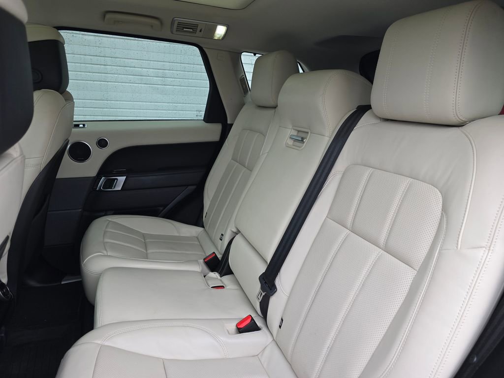 Used 2021 Land Rover Range Rover Sport HSE Silver Edition image 58