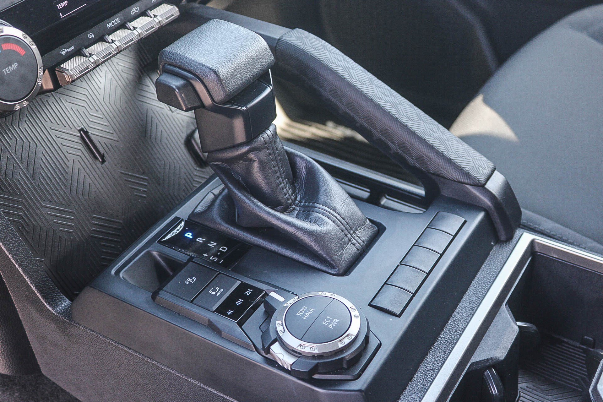 Certified 2025 Toyota Tacoma SR5 AWD/4WD image 20
