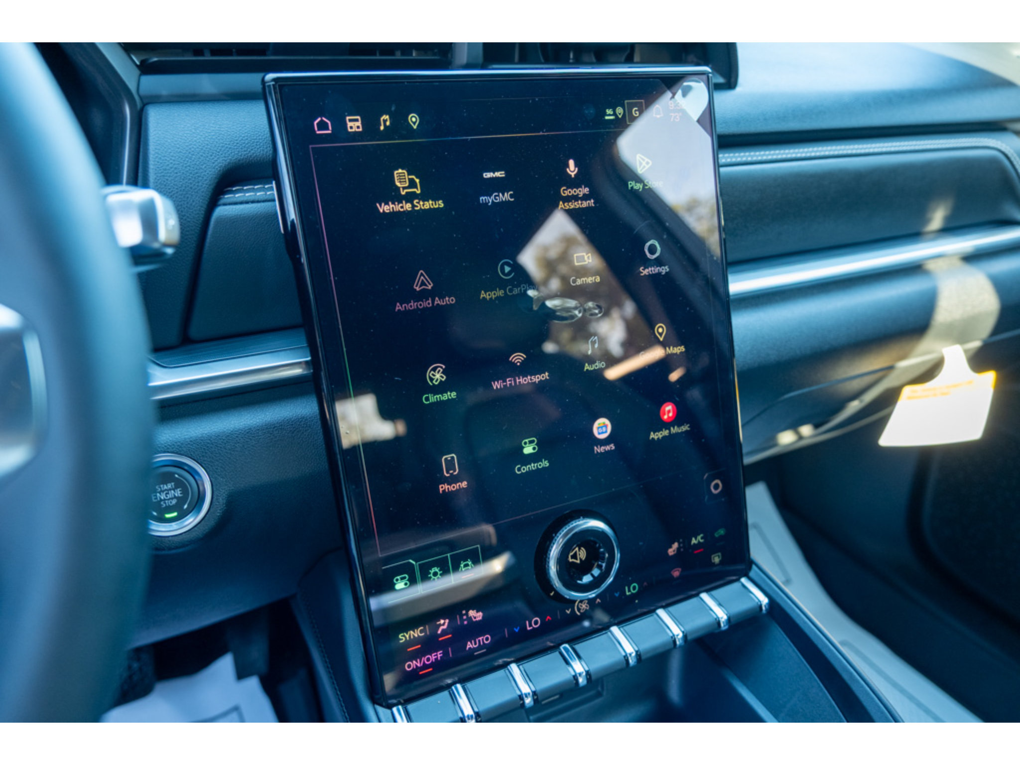 New 2027 GMC Terrain Elevation w/ Elevation Premium Package FWD image 23