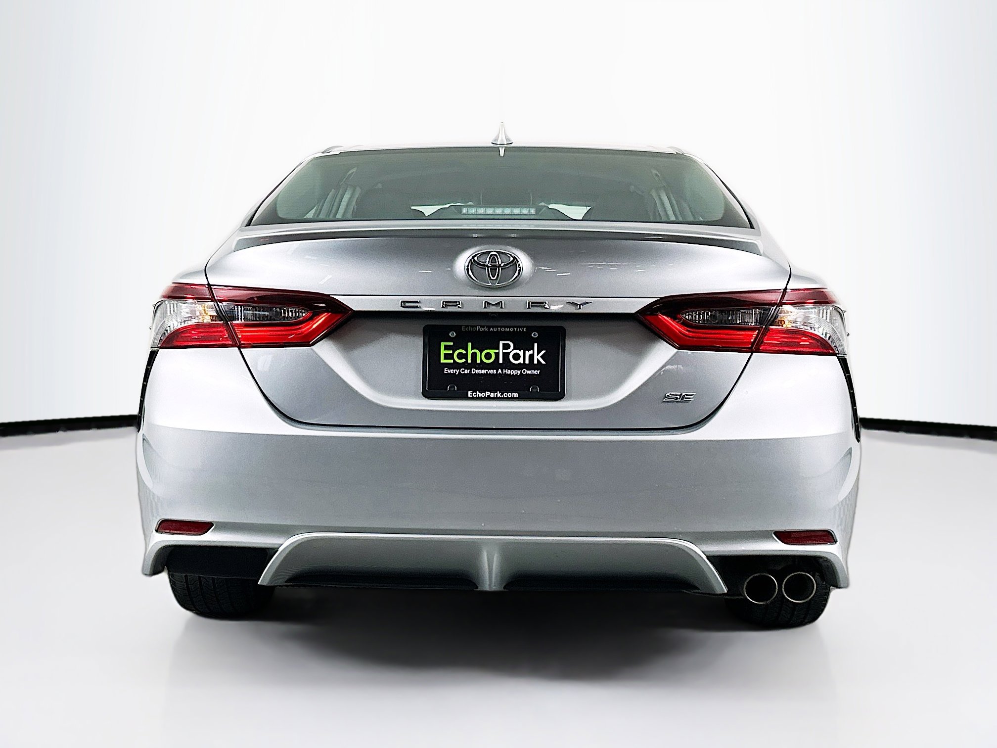Used 2022 Toyota Camry SE image 7