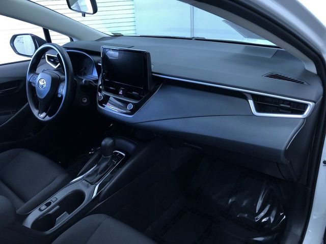 Certified 2025 Toyota Corolla LE image 23