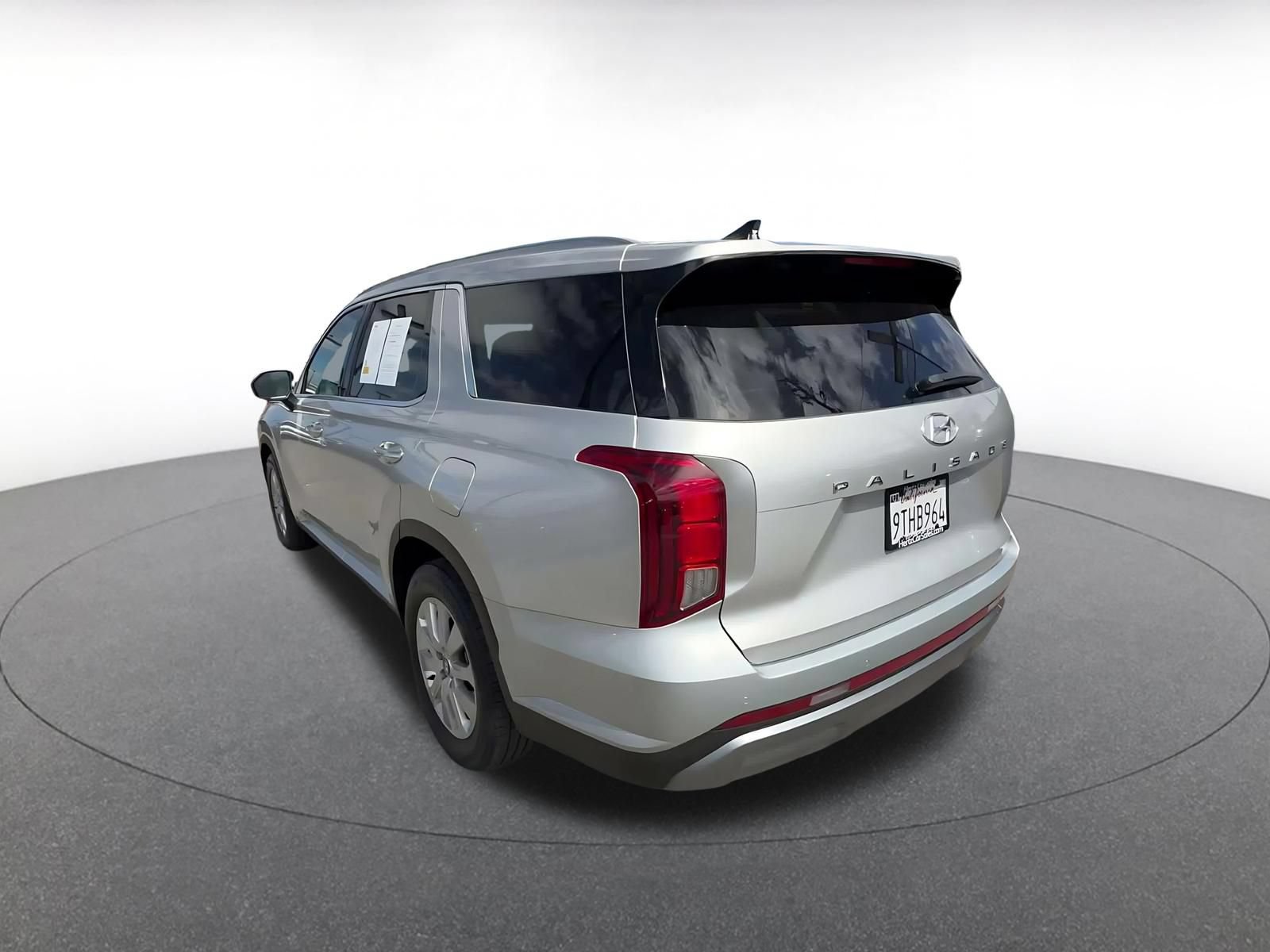 Used 2025 Hyundai Palisade SEL FWD image 10