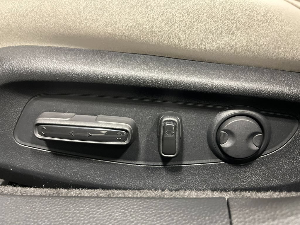 New 2026 Honda Accord EX-L image 20