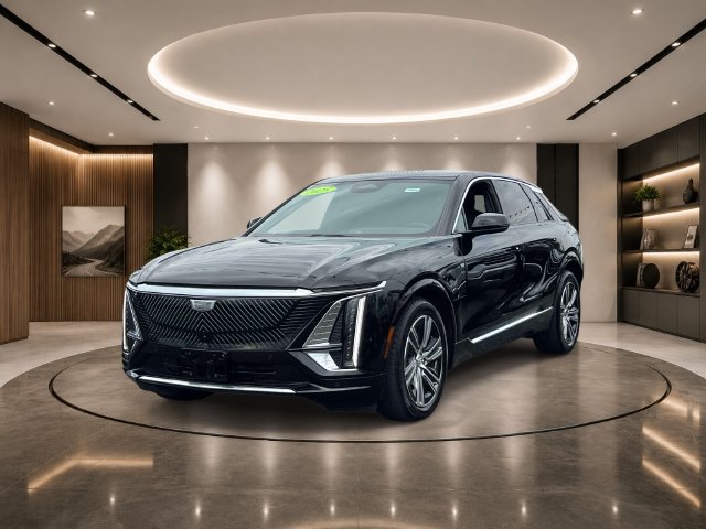 Used 2025 Cadillac Lyriq Luxury RWD image 4