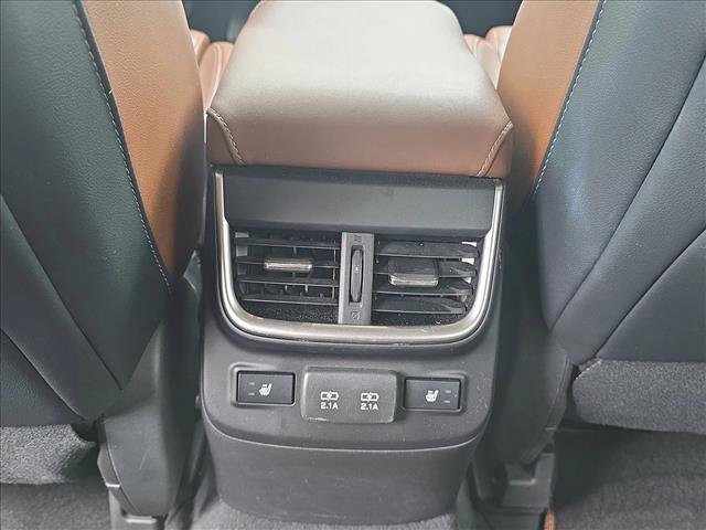 Used 2020 Subaru Outback Touring w/ Popular Package #2 image 15