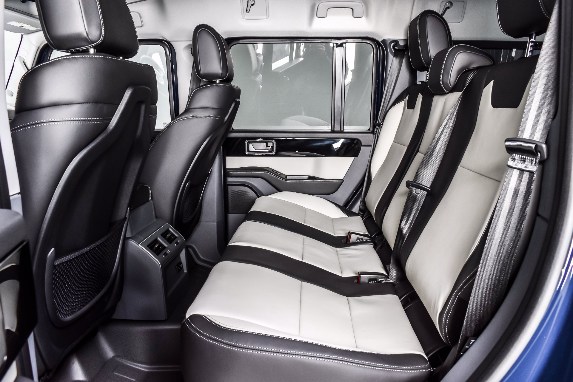 New 2026 INEOS Grenadier Station Wagon AWD/4WD image 18