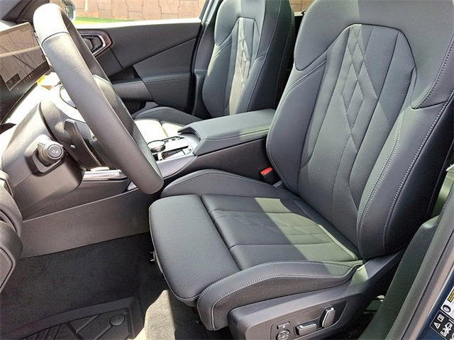 Certified 2025 BMW X3 xDrive30i w/ Premium Package image 8